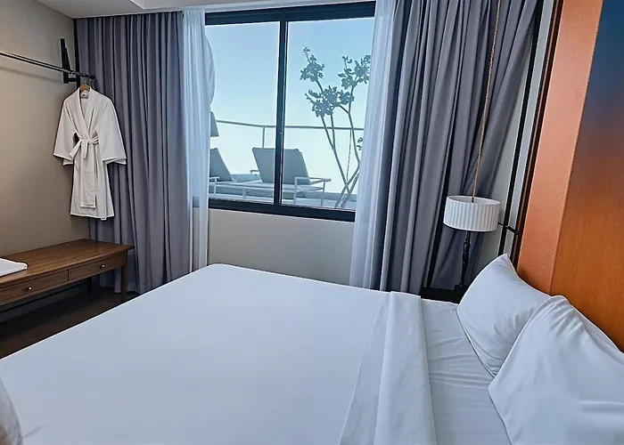 Апартаменты Mandala Seaside Retreat Mui Ne *