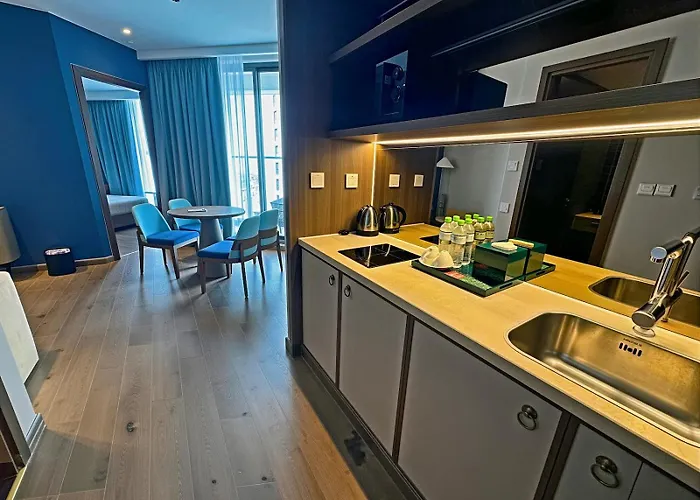 Апартаменты Mandala Seaside Retreat Mui Ne Фантхьет